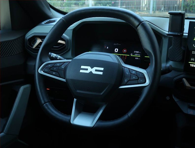 Dacia Duster (2024) Extreme 1.0 TCe - fotka 23 z 23