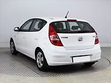 Hyundai i30 (2010) 1.4 CVVT, po STK, oblíbený vůz - náhled 3