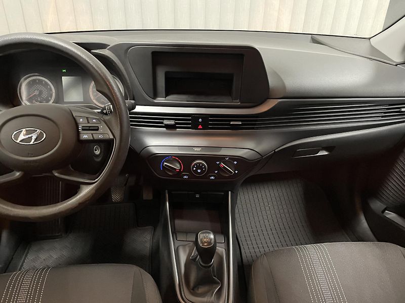 Hyundai i20 1.2 i ČR  1.MAJ.SERVISKA - fotka 20 z 23
