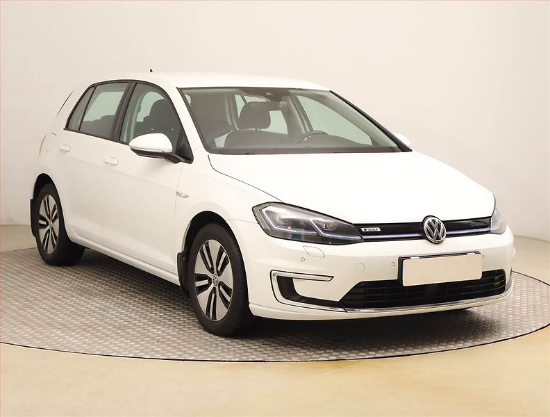 Volkswagen Golf (2018) 32 kWh - 37 Ah, SoH 89% - fotografie inzerátu