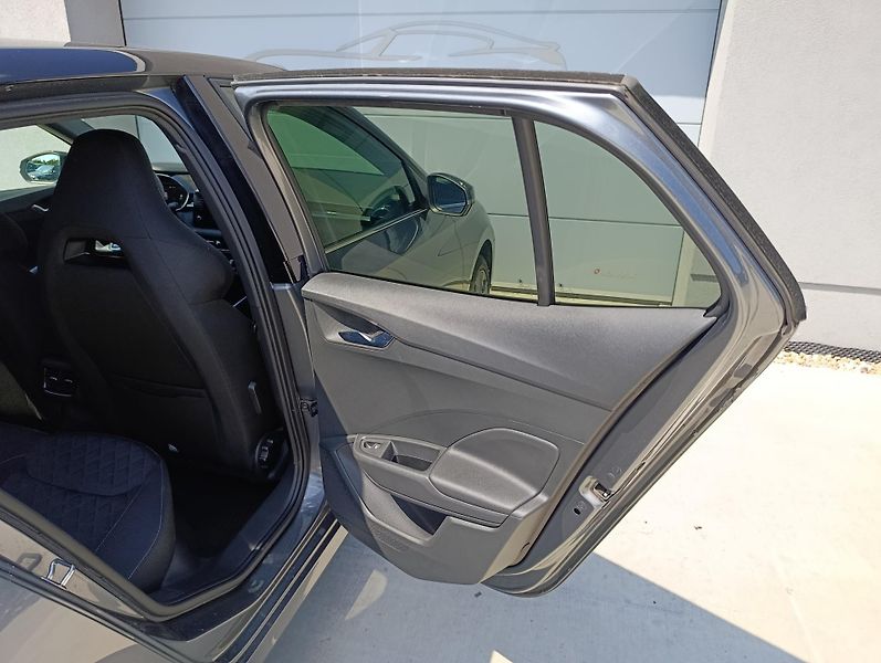 Škoda Fabia 1.0TSI DSG STYLE+ ČR 1.MAJITEL - fotka 30 z 33