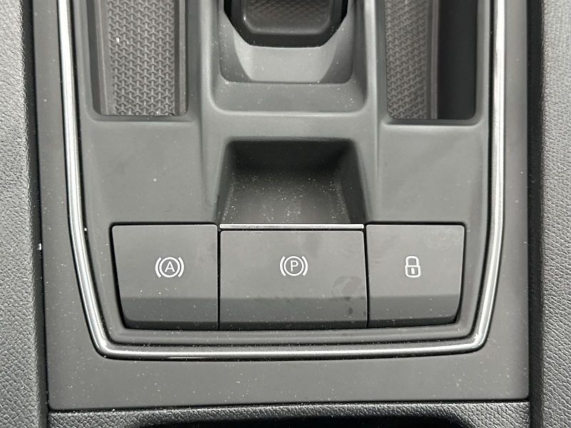 Cupra Formentor (2023) 1.5 TSI DSG - fotka 23 z 33