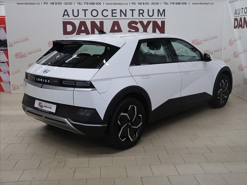 Hyundai Ioniq 5 Dynamiq Zánovní SOH 97,6% - fotka 4 z 35
