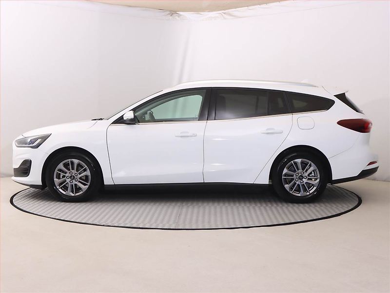Ford Focus (2023) 1.5 EcoBlue - fotka 3 z 24