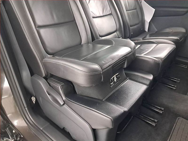 Volkswagen Sharan (2017) 2.0 TDI, 4X4, Automat - fotka 20 z 20