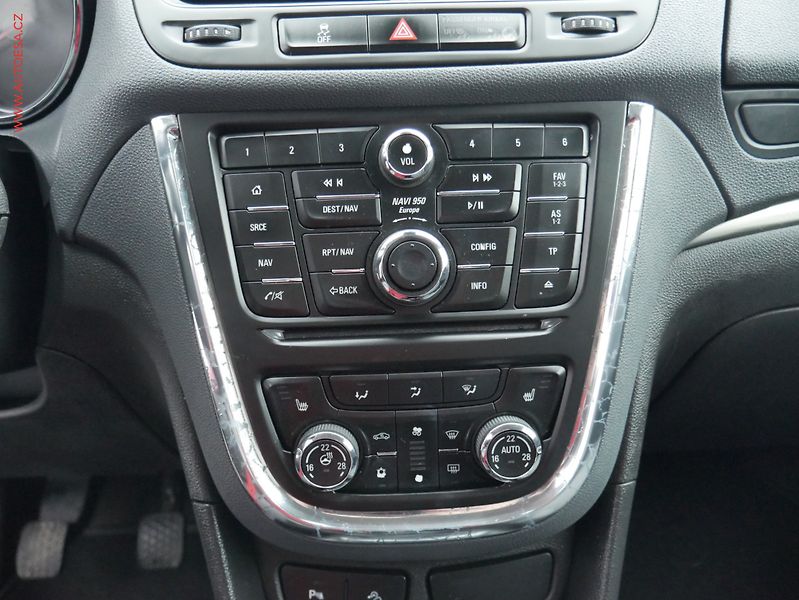 Opel Mokka (2014) 1.4T, 2.maj,ČR, AC, navi - fotka 11 z 20