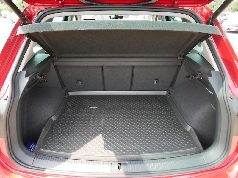 Volkswagen Tiguan - fotka 22 z 25