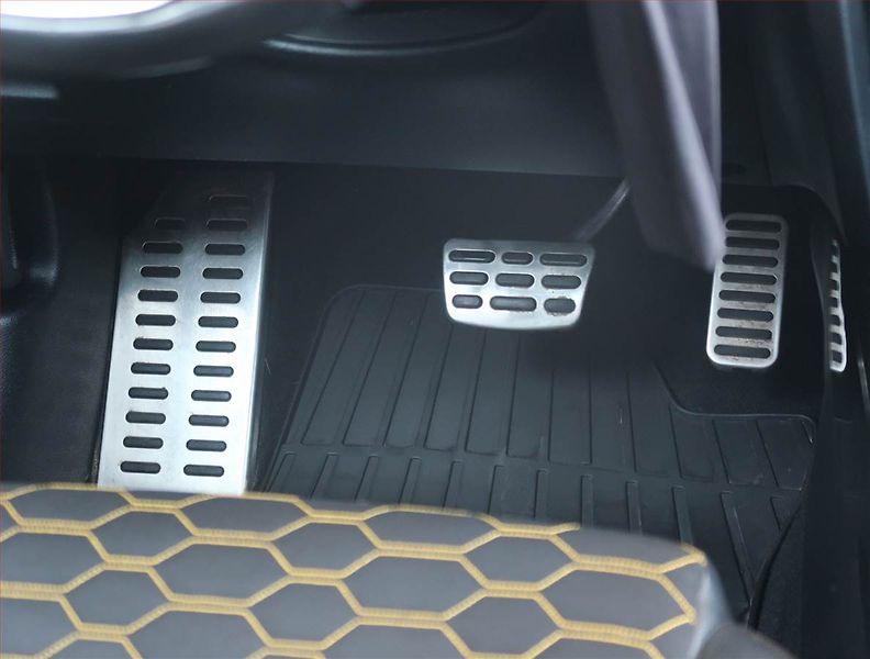 Kia XCeed (2019) TOP 1.4 T-GDI, Automat - fotka 24 z 26