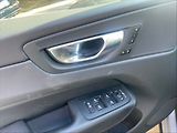 Volvo XC60 2,0 B5 D Plus Bright AWD AT - náhled 11