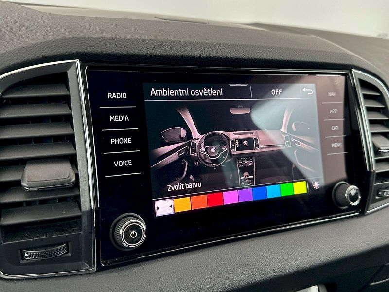 Škoda Karoq (2022) 2.0TDI 110kW Ambition - fotka 17 z 29