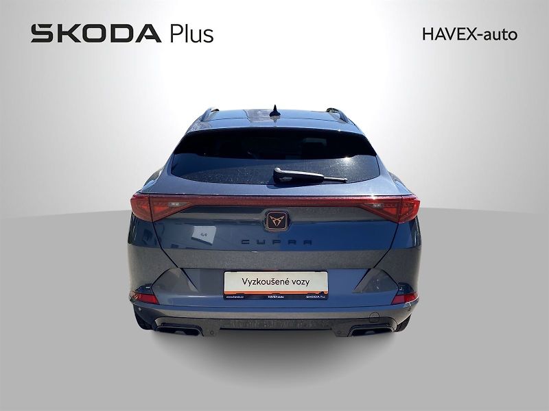 Cupra Formentor (2024) 1.5 TSI DSG - fotka 35 z 35