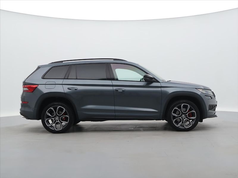 Škoda Kodiaq 2,0 TDI RS 176kW DSG 4x4 - fotka 8 z 31
