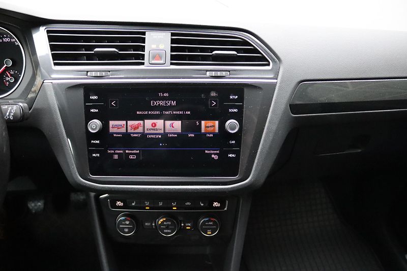 Volkswagen Tiguan 1.4TSI 110kW ČR 1 MAJITEL - fotka 28 z 50