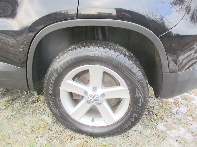 Volkswagen Tiguan 1.4TSi*110kW *TAŽ.ZAŘ*VÝHŘEV* - fotka 37 z 47
