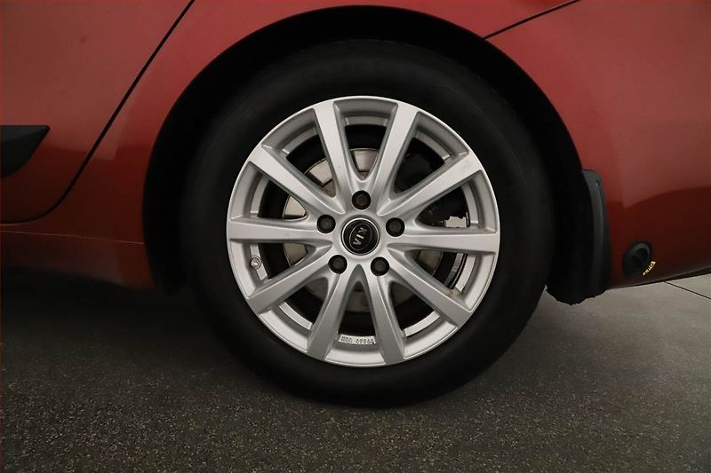Kia Ceed (2015) 1.6 i, LPG, Tempomat - fotka 15 z 22