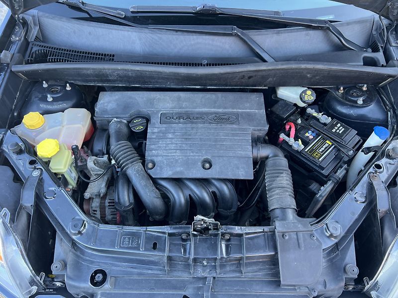 Ford Fusion 1.4i 16v KLIMATIZACE  ABS - fotka 28 z 32