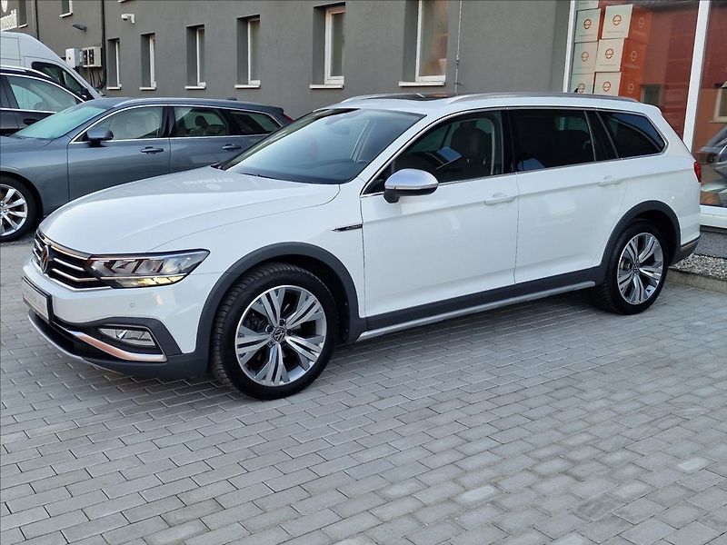 Volkswagen Passat 2.0TDI 147kW DSG Alltrack, ČR - fotka 6 z 50
