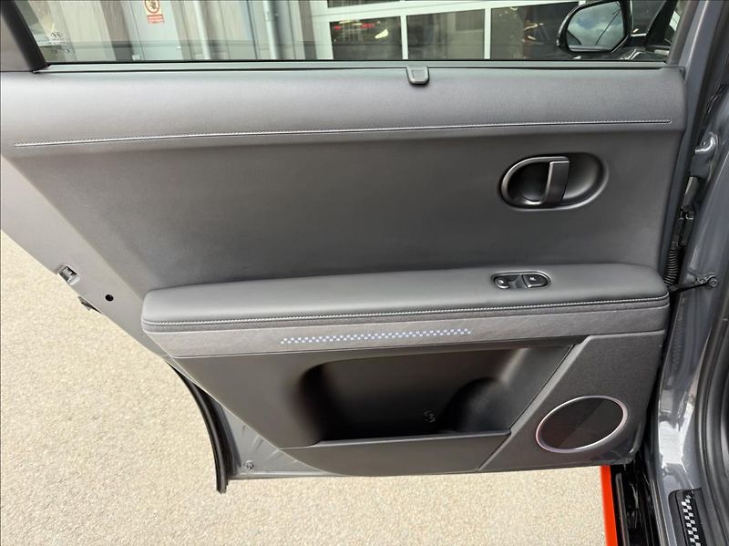 Hyundai Ioniq 5 Power 84kWh 4x4  N Everyday PN - fotka 10 z 22