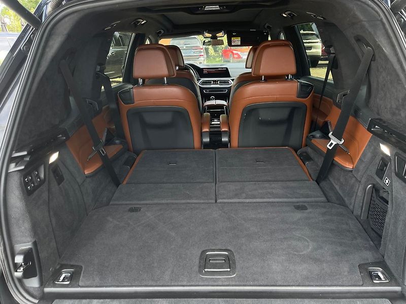 BMW X7 40i M Sport PANO DPH TZ 6 míst - fotka 10 z 26