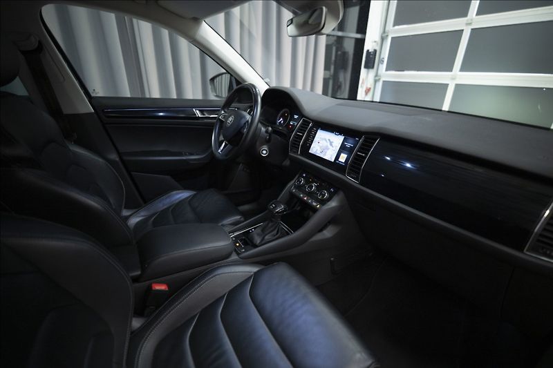 Škoda Kodiaq 2,0 TDI DSG 4x4 NAVI KŮŽE PANO - fotka 8 z 33