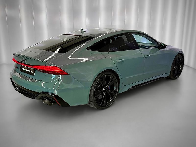 Audi RS 7 441KW QUATTRO SB, WEBASTO, SPO - fotka 7 z 31