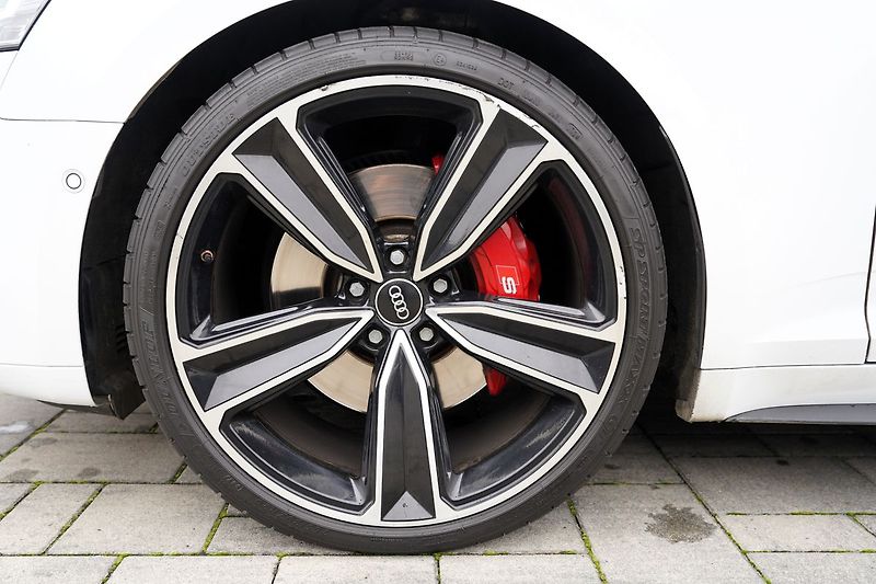 Audi S5 3.0 TFSI tiptronic Quattro/B&O - fotka 14 z 49