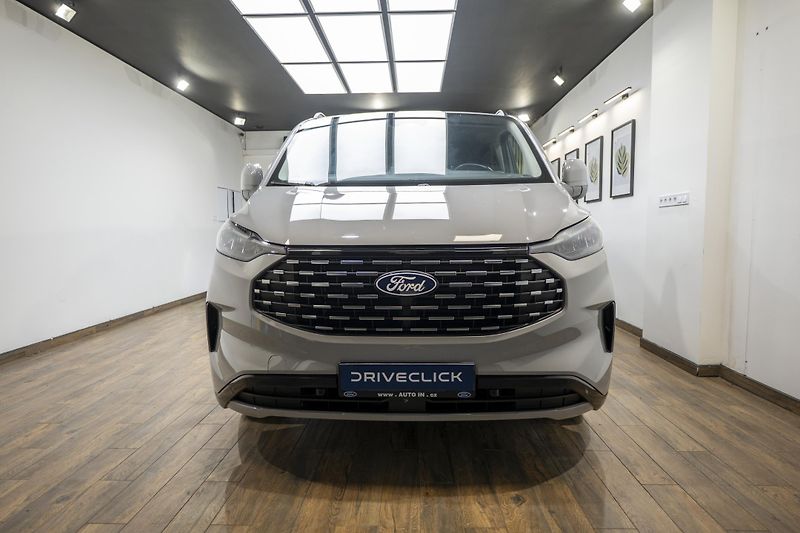 Ford Tourneo Custom 2.0 EcoBlue 125 kW 4x4 - fotka 9 z 53