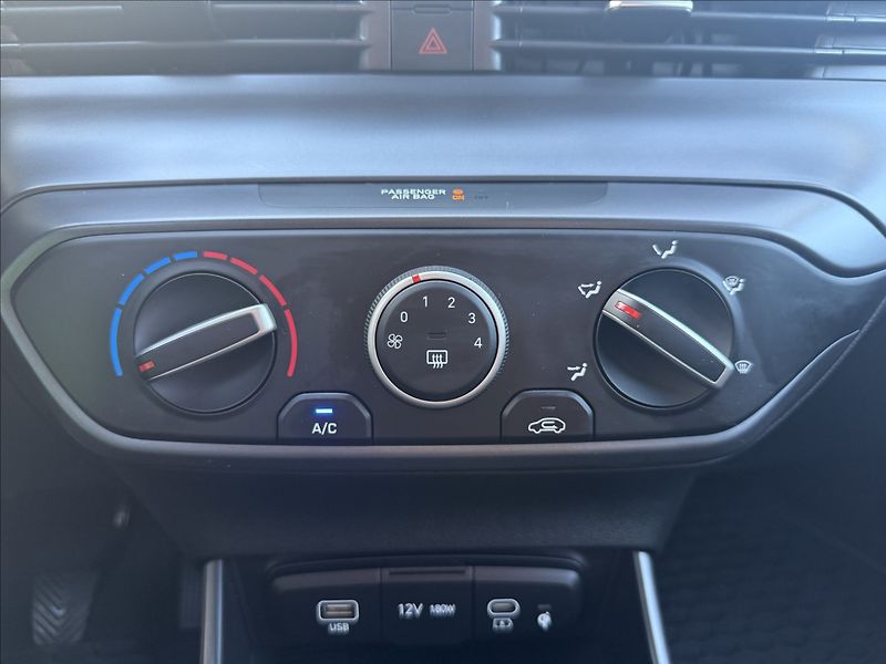 Hyundai i20 1,2 DPI 57kW Smart - fotka 17 z 25