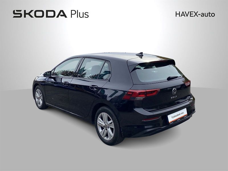 Volkswagen Golf (2022) 1.0 TSI LIFE - fotka 29 z 30