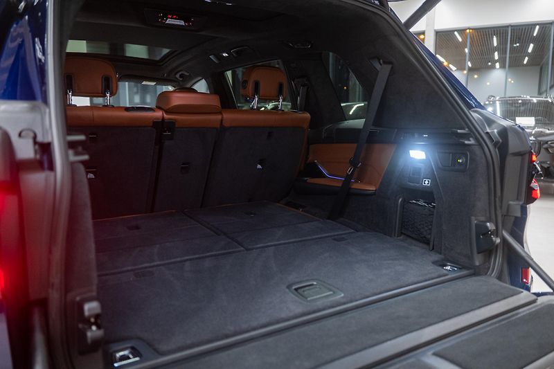 BMW X7 (2024) 40d M-SPORT MASÁŽ NEZÁVISLÉ TZ - fotka 26 z 67