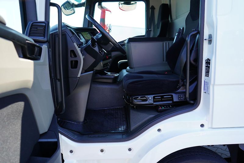 MAN TGL (2021) 12.250 / E 6 / BURTOFIRANKA +  - fotka 33 z 41