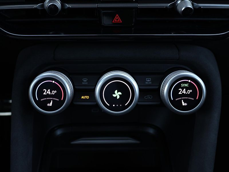 Škoda Kodiaq 2,0 TDI DSG 4x4 Sportline DPH - fotka 24 z 34