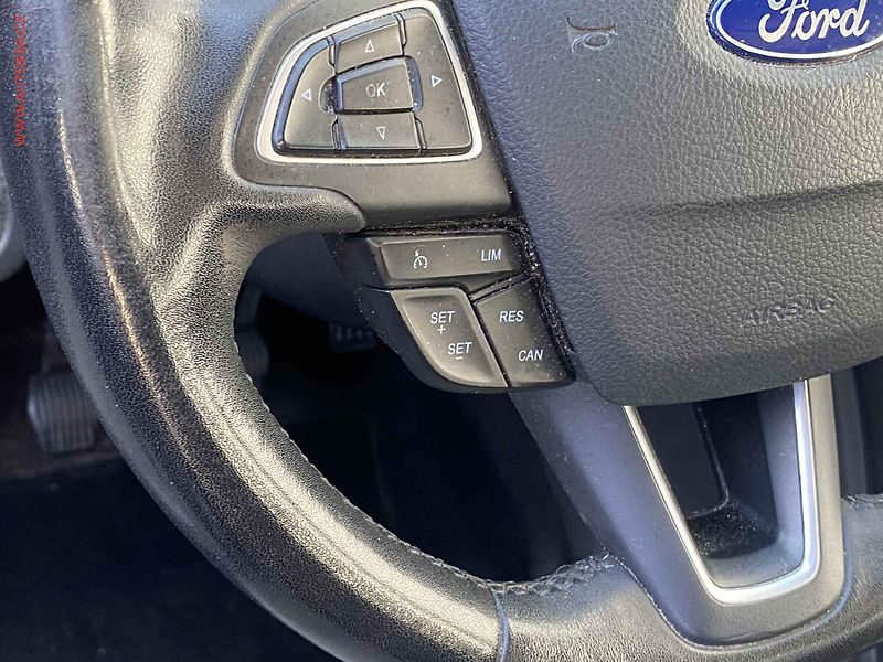 Ford Kuga (2017) 1.5EB, Trend, navi, +kola - fotka 13 z 18