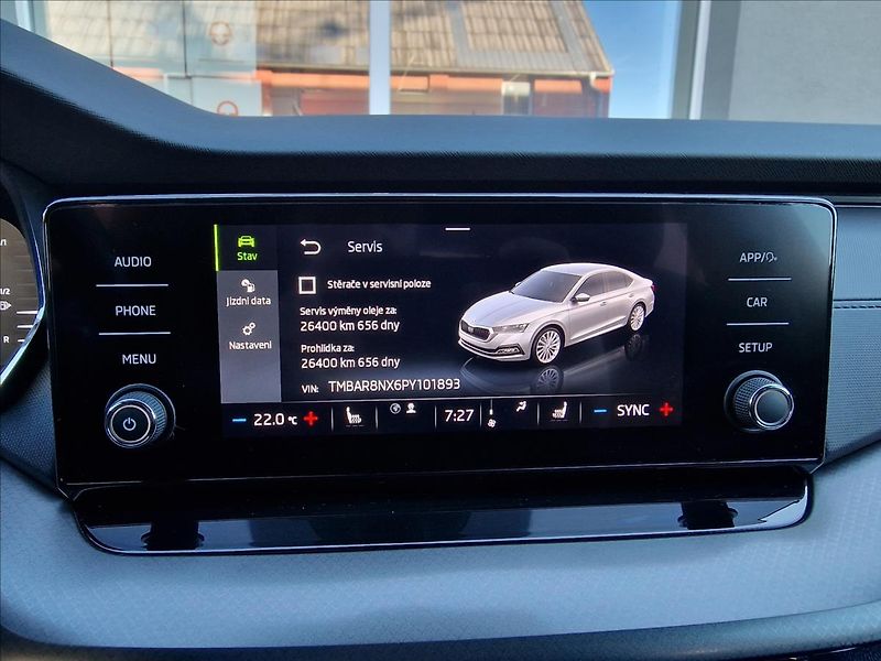Škoda Octavia 1.5 TSI Ambition,ČR,1.Majitel - fotka 30 z 50