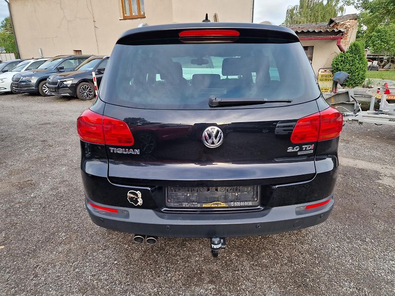 Volkswagen Tiguan 2,0TDI 4x4 LIFE NAVI TZ - fotka 5 z 19