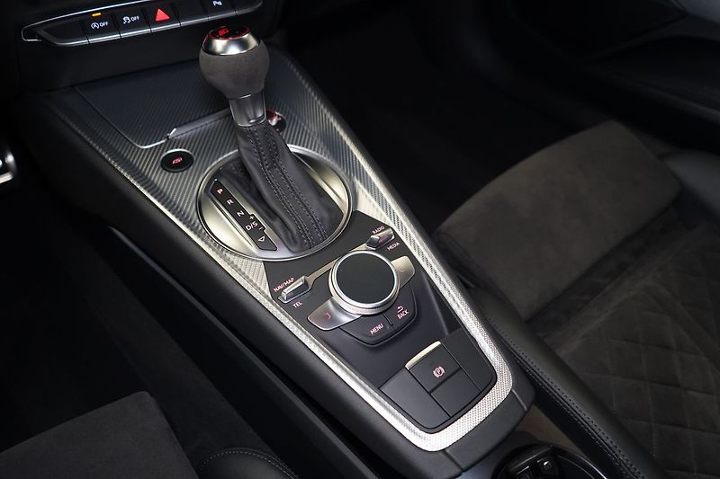 Audi TT RS Quattro, B&O, Matrix LED - fotka 43 z 47