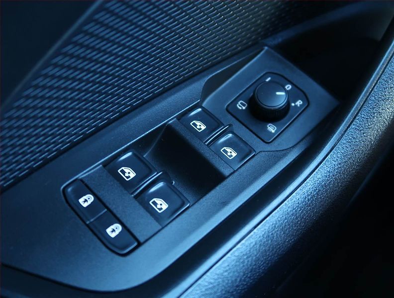 Škoda Octavia (2021) Style Plus 1.4 TSI iV - fotka 15 z 21