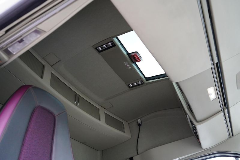 Volvo FM (2021) 460 / E 6 / ACC / PEŁNY ADR /  - fotka 18 z 50