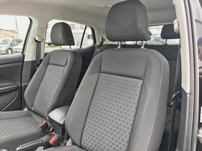 Volkswagen T-Cross Life 7DSG 1.0TSI - fotka 6 z 23
