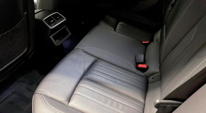 Audi Q8 e-tron 50 Q Kamera Ambient Vzduch LED - fotka 12 z 14