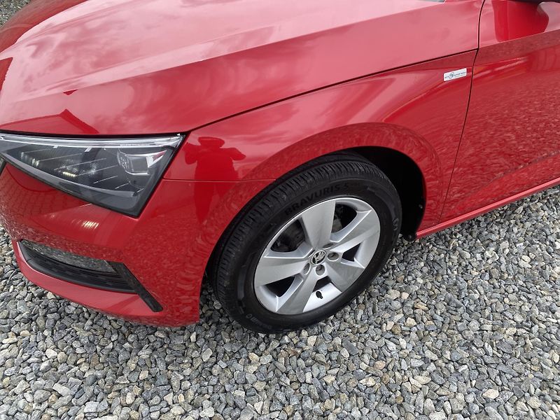 Škoda Scala 1.0i G-TEC STYLE CZ DPH LED 1A - fotka 15 z 156