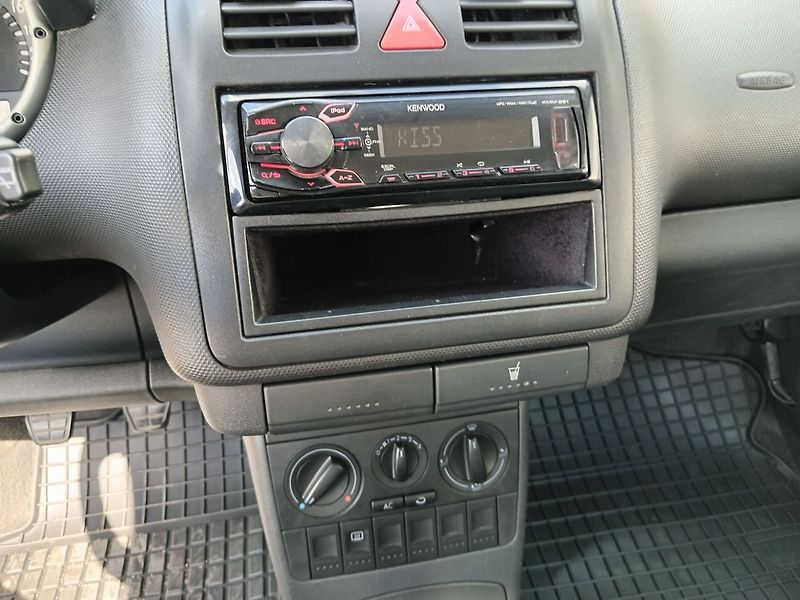 Volkswagen Lupo 1.0i Camridge KLIMA - fotka 13 z 18