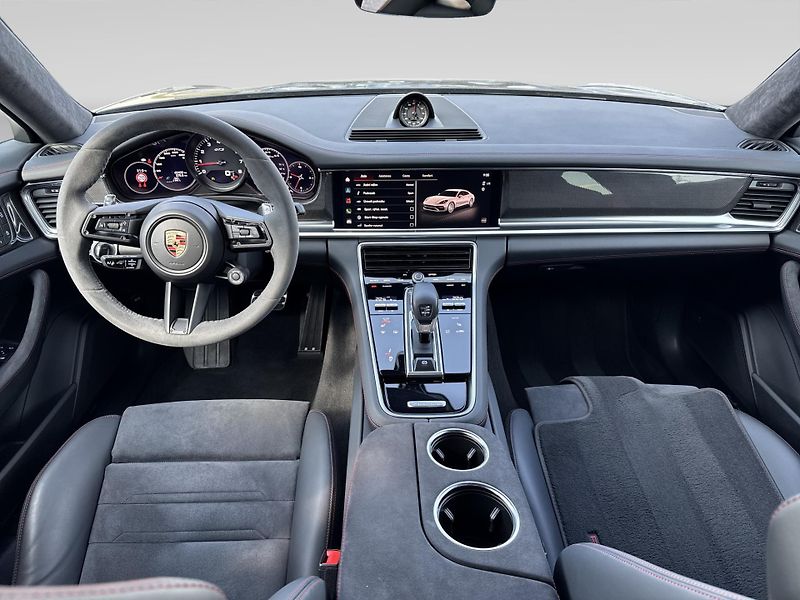 Porsche Panamera GTS - fotka 20 z 30