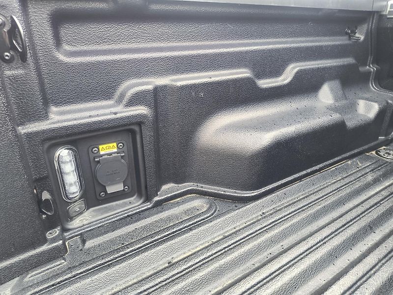 Ford Maverick 2.5 Full Hybrid eCVT/TAŽNÉ/LED - fotka 22 z 69