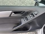 Volkswagen Golf 1.6TDi 105PS  6 HIGHLINE TOP!! - náhled 161