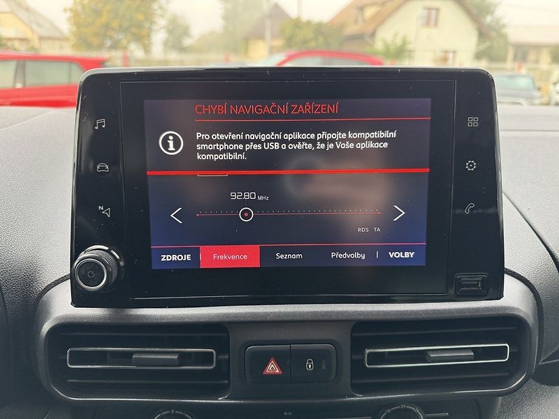 Citroën Berlingo (2020) 1.5BlueHDi Klima Tempomat - fotka 12 z 48
