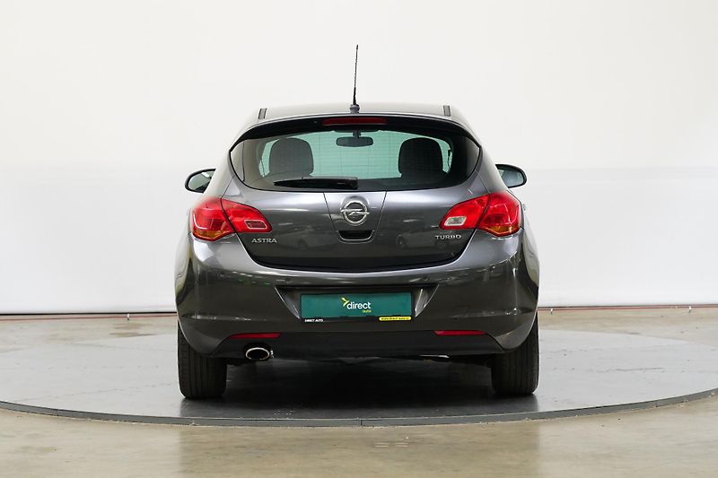 Opel Astra - fotka 4 z 22