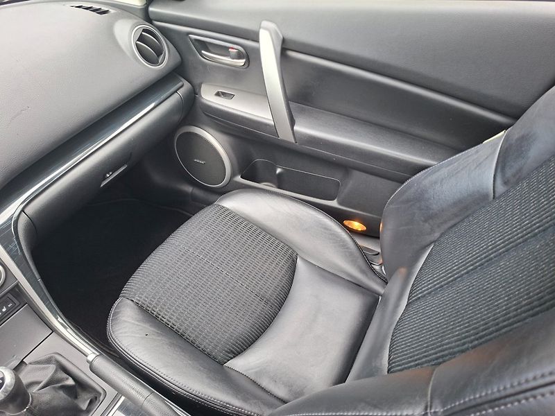 Mazda 6 (2008) 2.5i 125kW 6M DYNAMIC -S.KNIHA - fotka 12 z 33