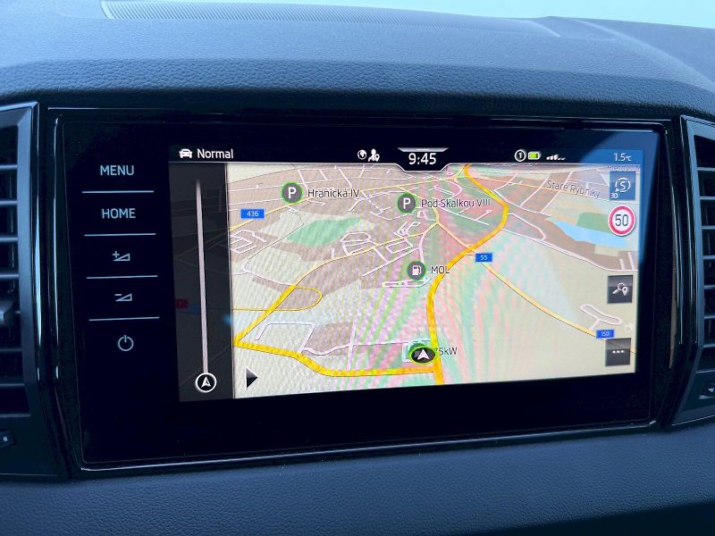 Škoda Karoq (2024) 2.0 TSI 140kW 4x4 SportLine - fotka 16 z 35
