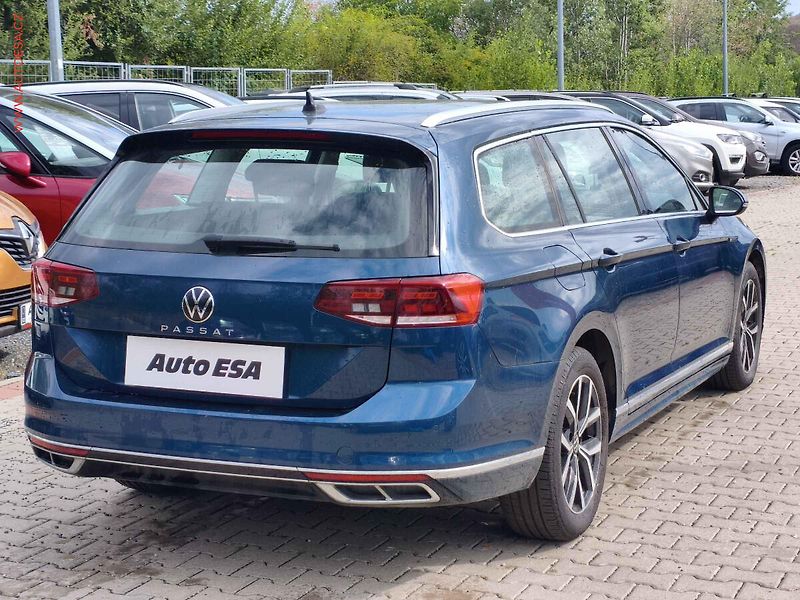 Volkswagen Passat (2022) 2.0 TDi, Business,  DSG - fotka 4 z 19